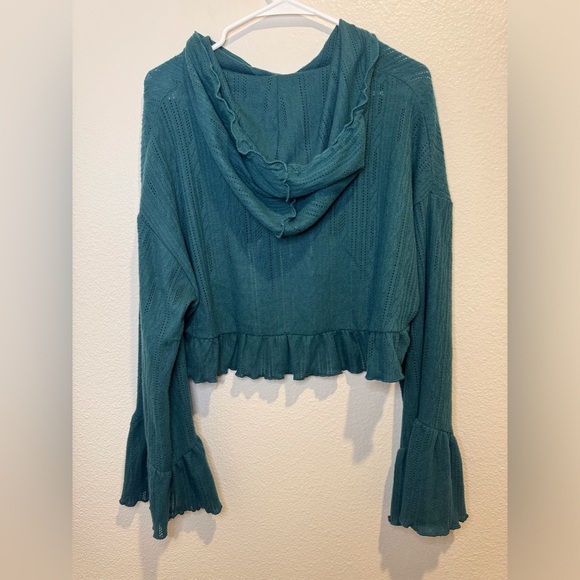 Out From Under NWOT Lizzie Ruffle Hooded Long Sleeves Top Size S - Picture 3 of 8
